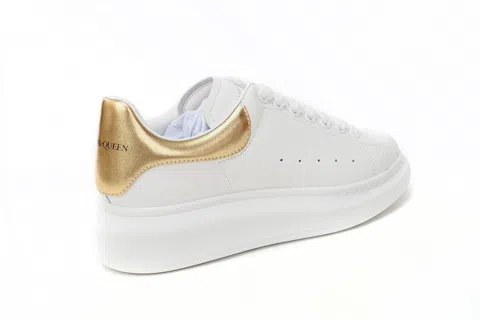 Alexander McQueen Oversized Sneaker Gold – photo 3