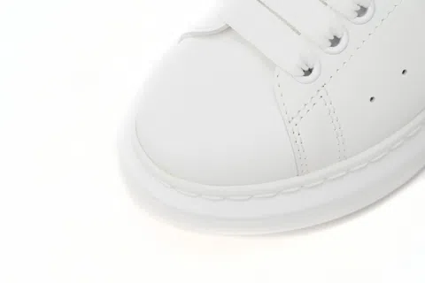 Alexander McQueen Oversized Sneaker Cloud White – photo 7