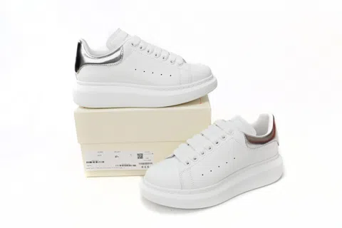 Alexander McQueen Oversized Sneaker Silver – photo 9