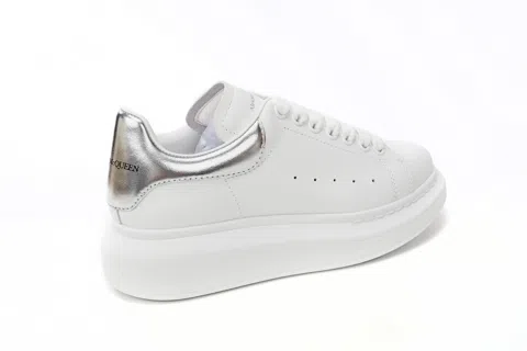 Alexander McQueen Oversized Sneaker Silver – photo 3
