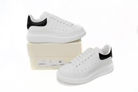 Alexander McQueen Oversized Sneaker Black – photo 9