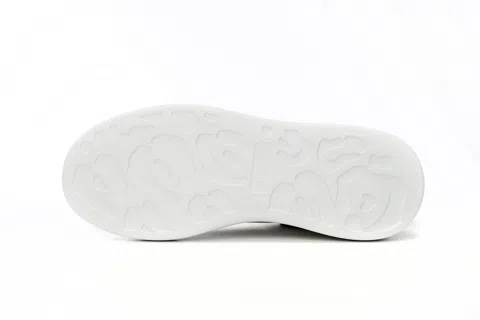 Alexander McQueen Oversized Sneaker Navy – photo 5