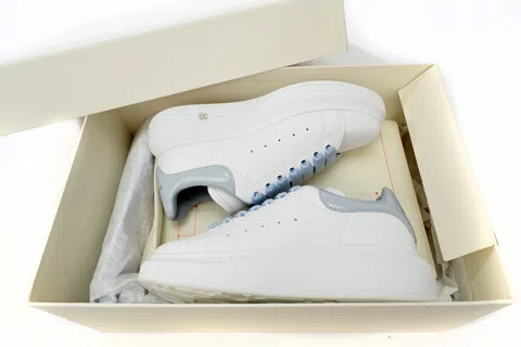 Alexander McQueen Oversized Sneaker Jelly Blue – photo 10
