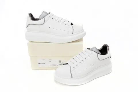 Alexander McQueen Oversized Sneaker Silver – photo 9
