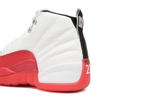 Air Jordan 12 Cherry – photo 4