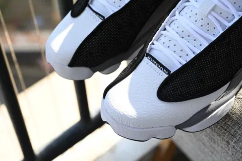 Air Jordan 13 Black Flint – photo 9