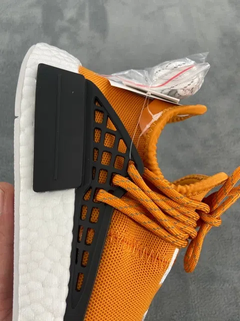 Pharrell x adidas NMD Hu Orange – photo 4