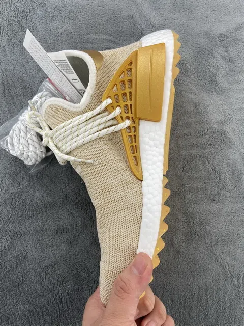 Pharrell x adidas NMD Hu Multicolor – photo 6