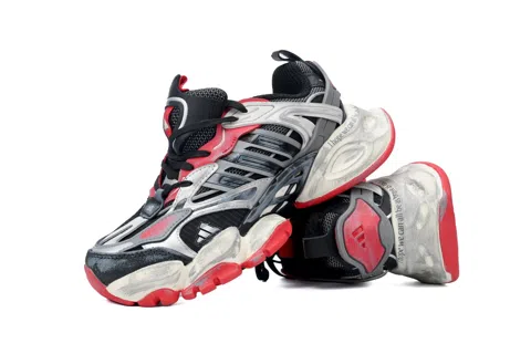 adidas XLG Runner Deluxe Black/Red Graffiti – photo 4