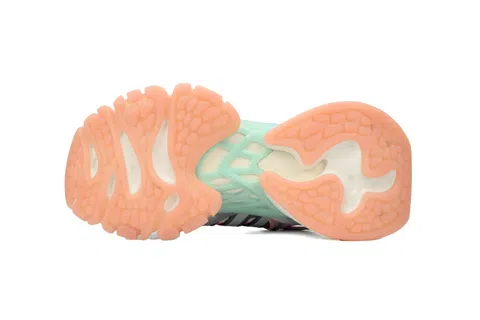 adidas XLG Runner Deluxe White/Pink – photo 6