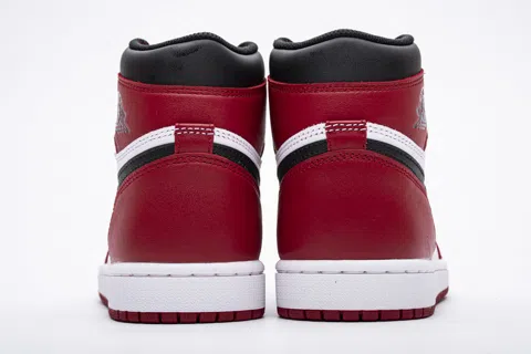 Air Jordan 1 High Chicago – photo 3