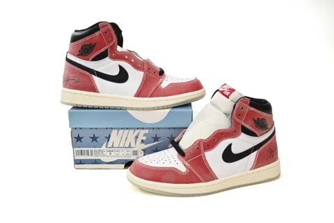 Trophy Room x Air Jordan 1 High Black/White – photo 8