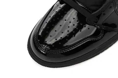 Air Jordan 1 High Black/Gold – photo 6