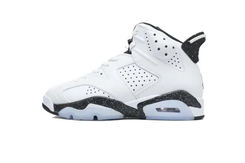 Air Jordan 6 Reverse Oreo