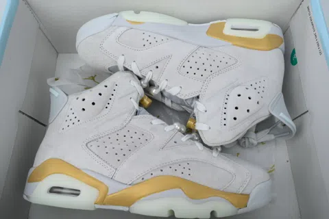 Air Jordan 6 Paris – photo 8