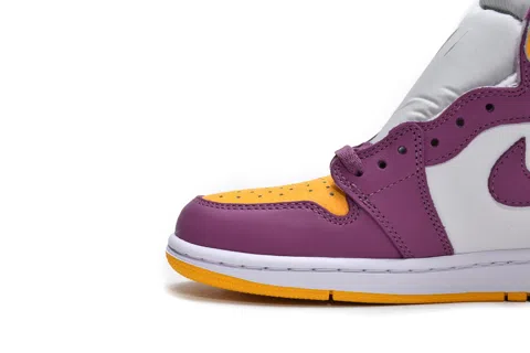 Air Jordan 1 High Brotherhood – photo 3