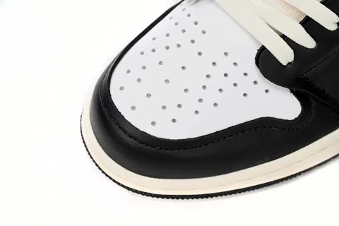 Air Jordan 1 High Black/Yellow – photo 7