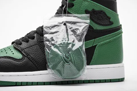 Air Jordan 1 High Pine Green – photo 3