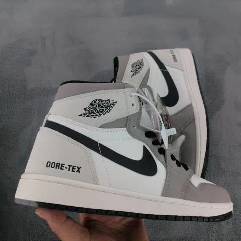 Air Jordan 1 High Grey/White/Black – photo 5