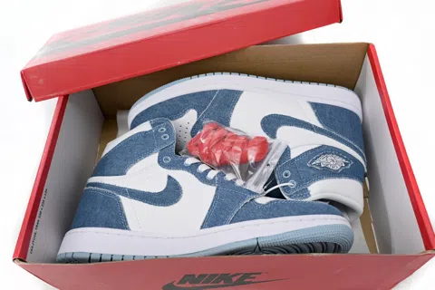 Air Jordan 1 High Denim – photo 9