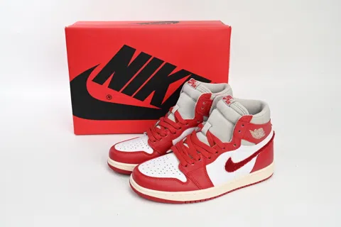 Air Jordan 1 High Chenille – photo 9