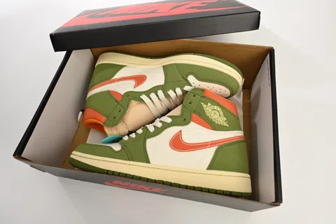 Air Jordan 1 High Celadon – photo 11