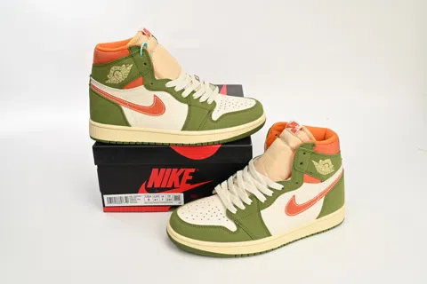 Air Jordan 1 High Celadon – photo 10