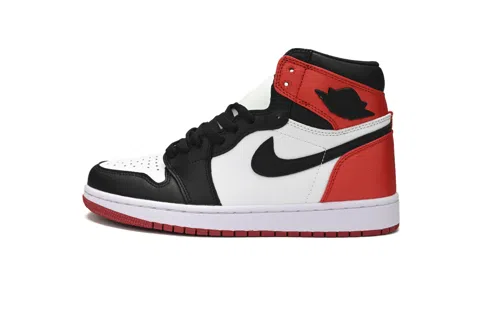 Air Jordan 1 High Satin Black Toe