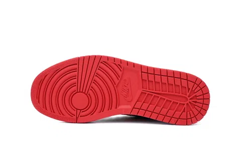 Air Jordan 1 Low Satin Bred – photo 5