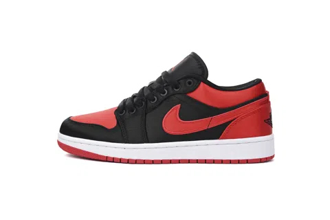 Air Jordan 1 Low Satin Bred