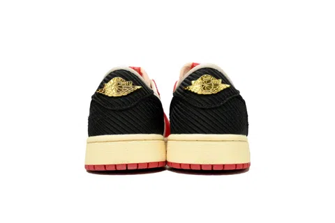 Air Jordan 1 Low Chicago – photo 5