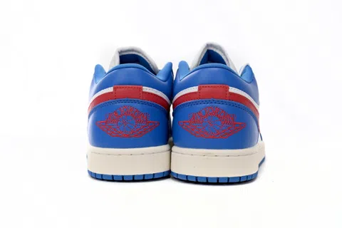 Travis Scott x Air Jordan 1 Low Doraemon – photo 4