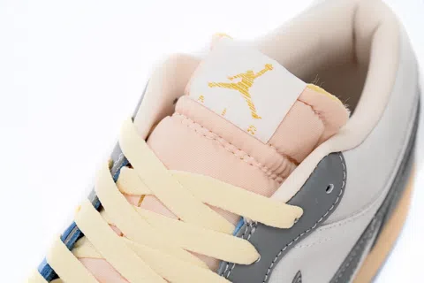 Air Jordan 1 Low University Blue/Grey – photo 6