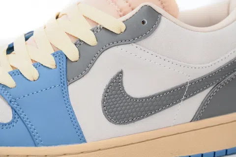 Air Jordan 1 Low University Blue/Grey – photo 7