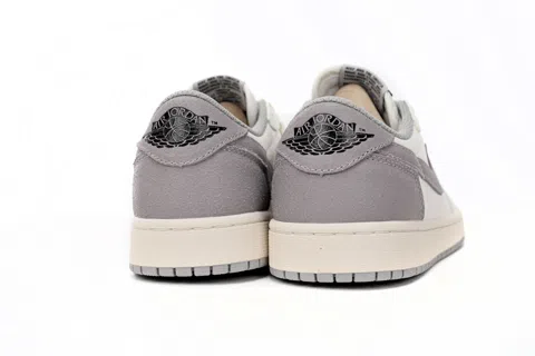 Air Jordan 1 Low Atmosphere Grey – photo 4