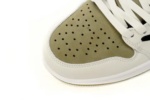 Travis Scott x Air Jordan 1 Low Olive – photo 6