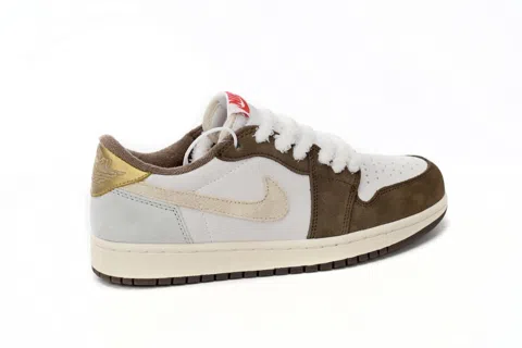Travis Scott x Air Jordan 1 Low Year of the Rabbit – photo 4