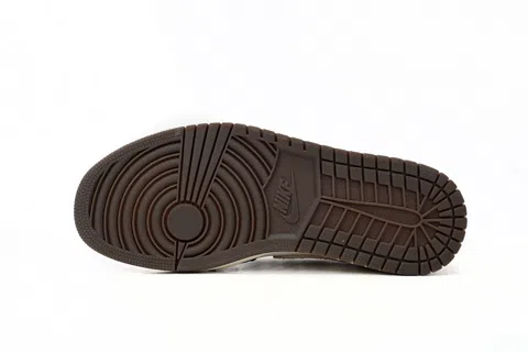 Travis Scott x Air Jordan 1 Low Year of the Rabbit – photo 6