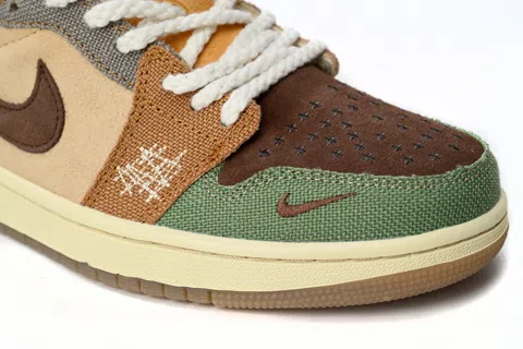 Air Jordan 1 Low Voodoo – photo 5