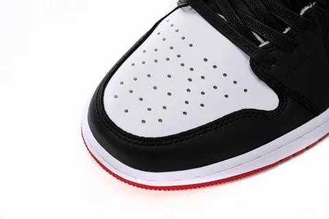 Air Jordan 1 Low Black Toe – photo 7