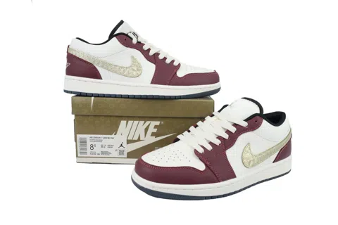 Air Jordan 1 Low Gold – photo 7
