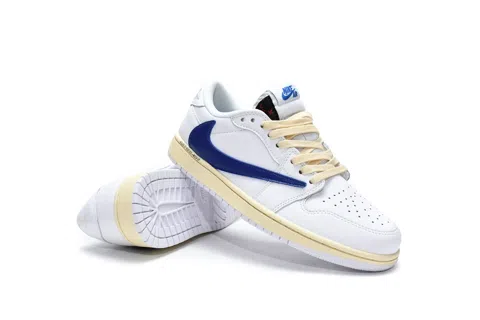 Travis Scott x Air Jordan 1 Low Cream/White/Blue – photo 3