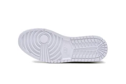 Travis Scott x Air Jordan 1 Low Cream/White/Blue – photo 6