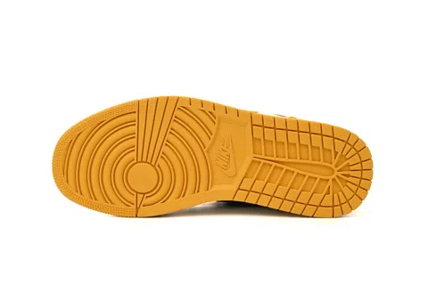 Air Jordan 1 High Yellow Ochre – photo 5