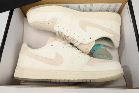 Air Jordan 1 Low Give Them Flowers – photo 8