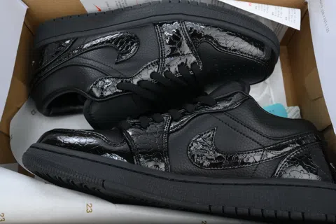 Air Jordan 1 Low Black Croc – photo 8