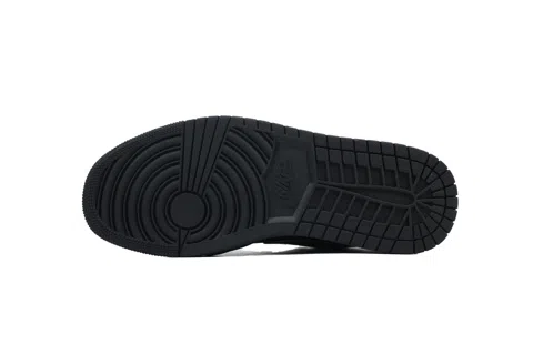 Air Jordan 1 Low Black Cat Mascot – photo 4