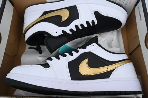 Air Jordan 1 Low Gold Swoosh – photo 8