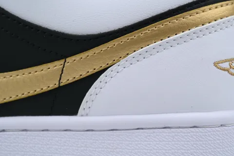 Air Jordan 1 Low Gold Swoosh – photo 5