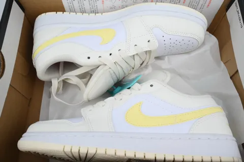 Air Jordan 1 Low White/Yellow – photo 8